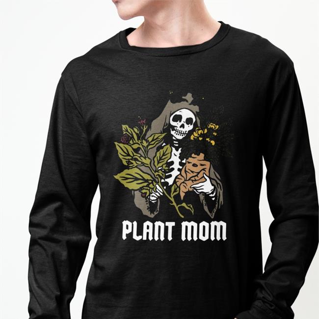 Plant Mom Mandrake Skeleton Shirt kayleepinecon merch